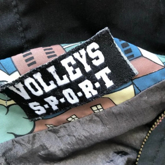 Volleys Sport Cityscape Printed Jacket Windbreaker Hoodie S - Picture 5 of 5